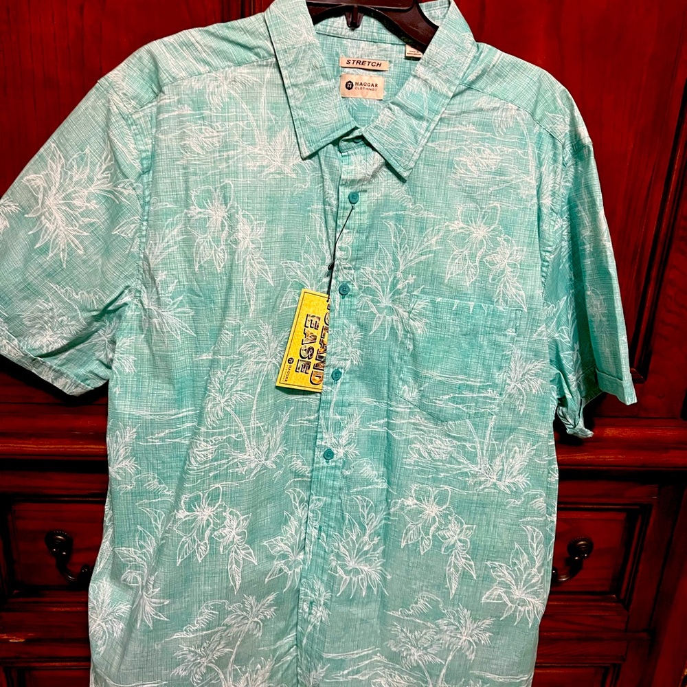 NWT MEN’s 2X Hawaiian Short sleeve button up Haggar shirt